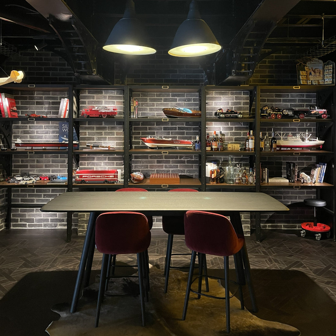 Seven Garage