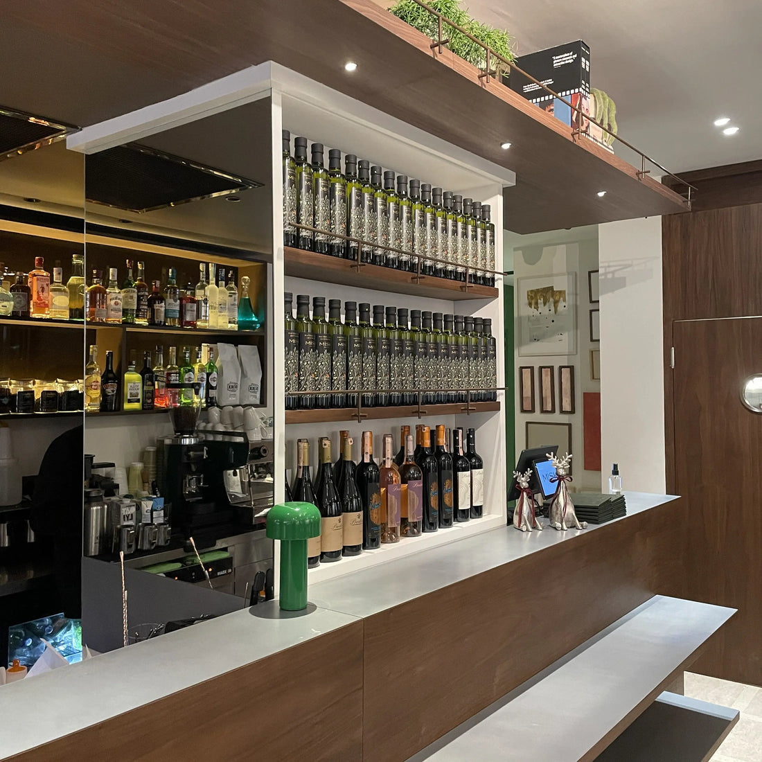 Misk Floral Kitchen