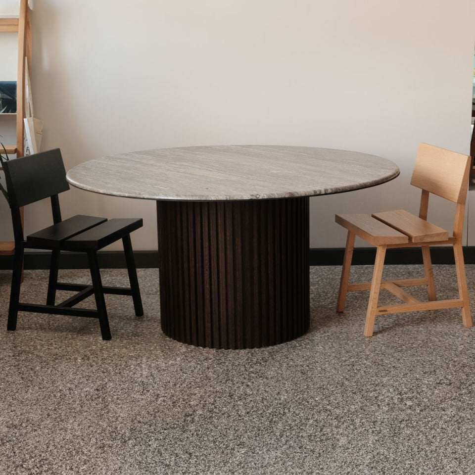 Travertine Large Round Table – DOCIA Series Dark