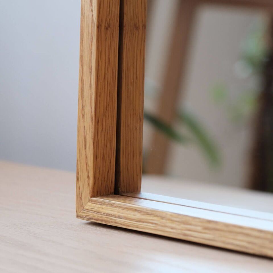 Masif Meşe Duvar Aynası - EDGE Serisi Honey - 17.5x17.5 CM