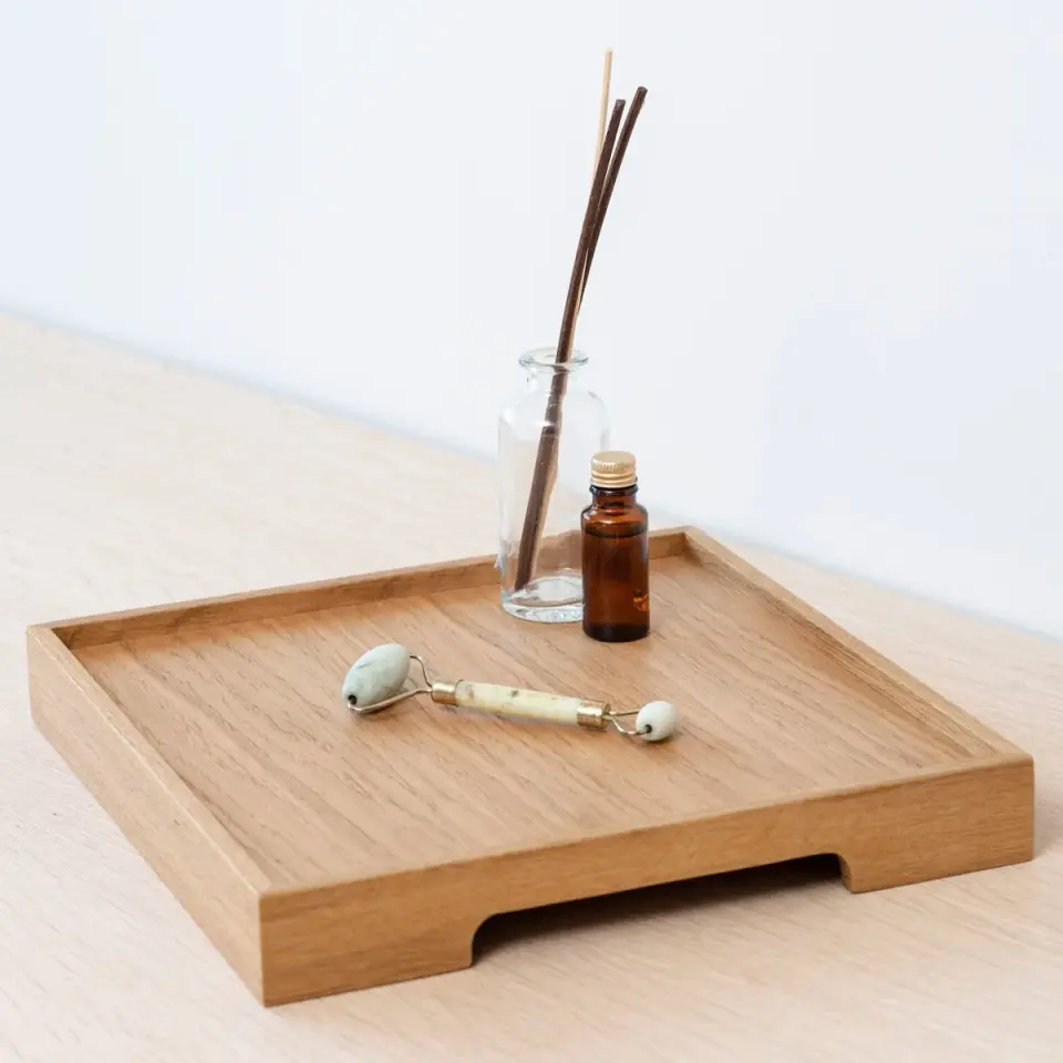 Masif Meşe Sunum Tepsisi – EDGE Serisi Honey - 30x30 CM
