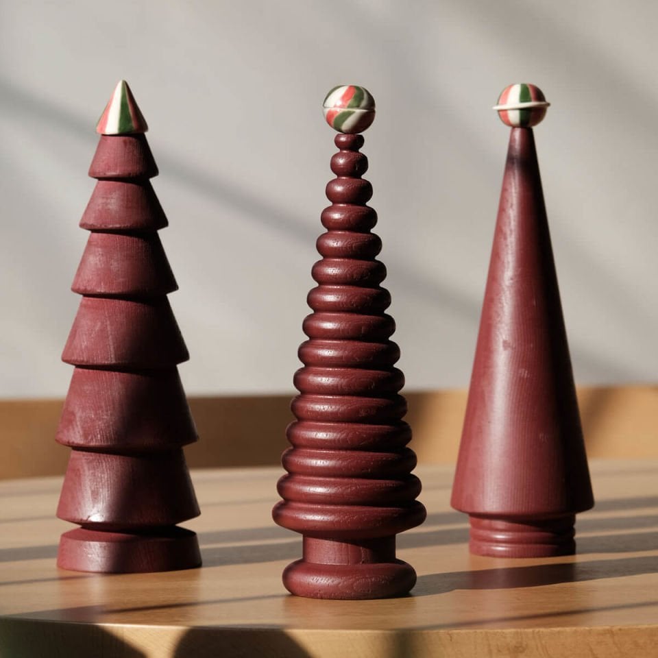 Wooden Christmas Tree Set – Ceramic Headed Sofa, Large Size