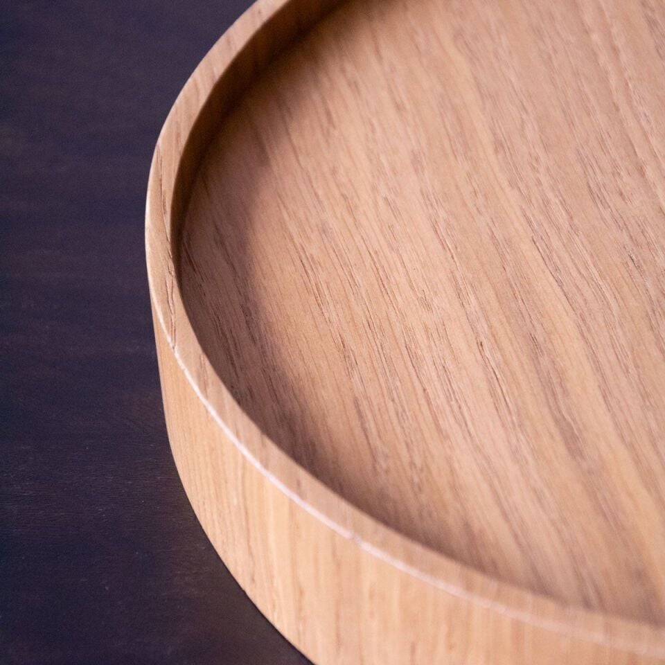 Masif Meşe Yuvarlak Sunum Tepsisi – EDGE Serisi Raw
