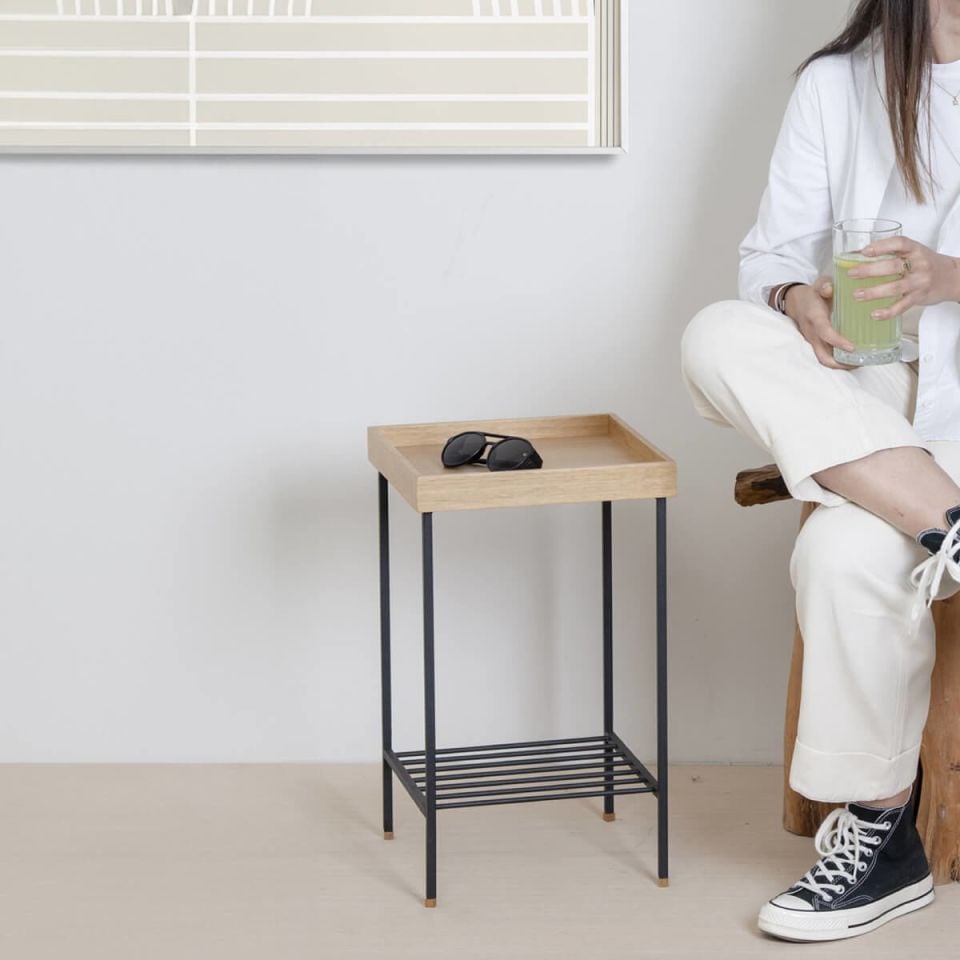 Masif Meşe Orta Boy Yan Sehpa / Saksılık – EDGE Serisi, Metal Ayaklı Raw - SİYAH