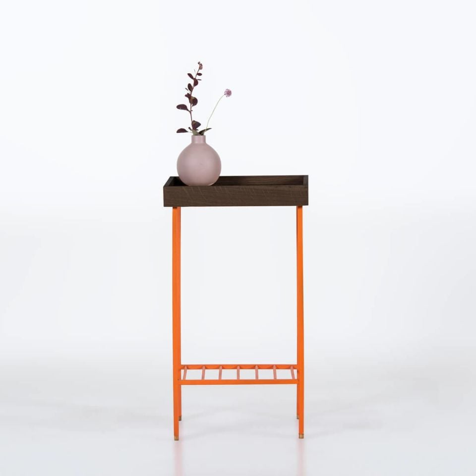 Masif Meşe Orta Boy Yan Sehpa / Saksılık – EDGE Serisi, Renkli Metal Ayaklı Dark - TURUNCU