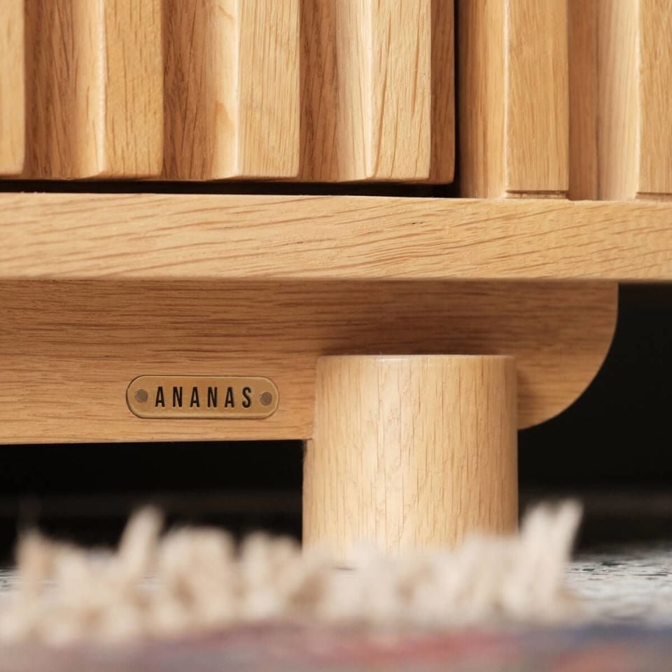 Masif Ahşap TV Ünitesi - DOCIA Serisi Honey