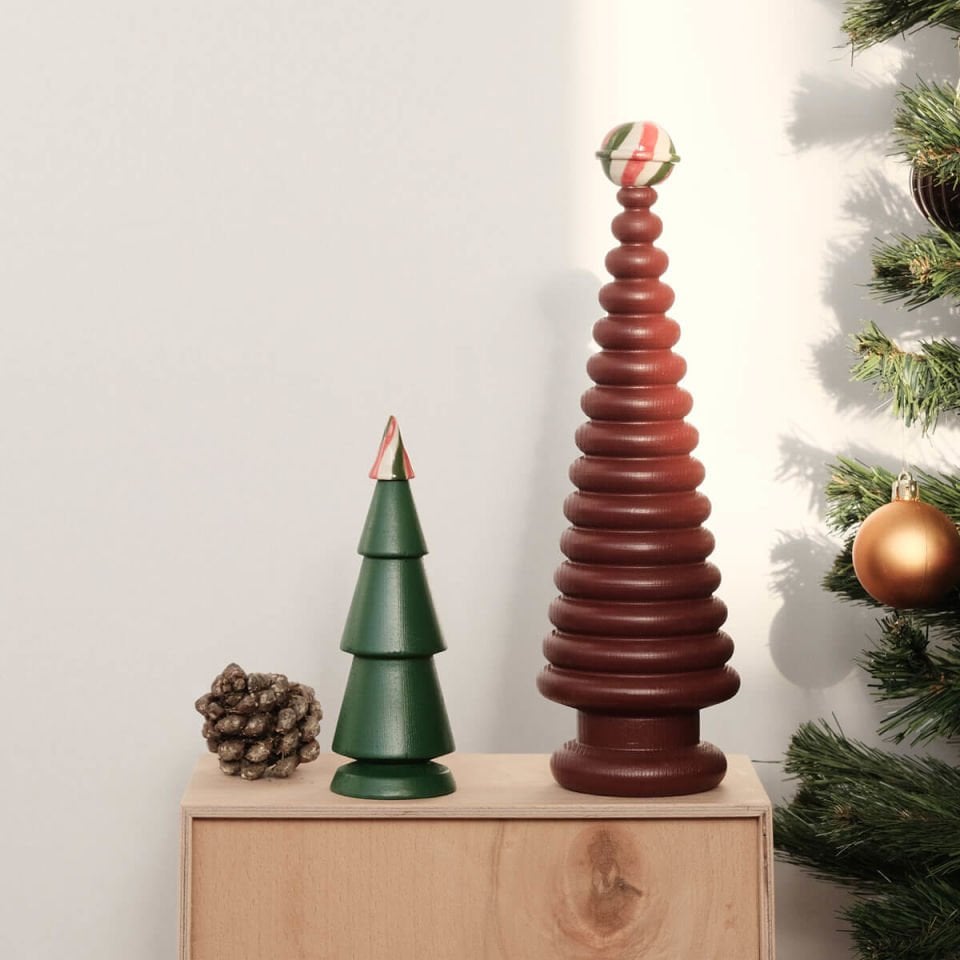 Ahşap Yılbaşı Ağacı Seti – Seramik Başlıklı Sedir, Orta Boy Irish Green