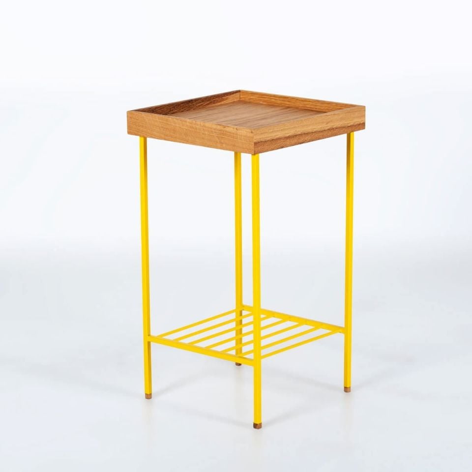 Masif Meşe Orta Boy Yan Sehpa / Saksılık – EDGE Serisi, Renkli Metal Ayaklı Honey - SARI