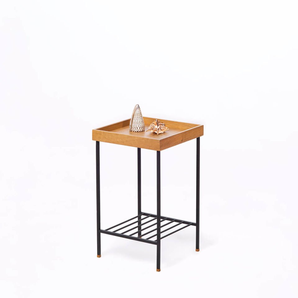 Masif Meşe Orta Boy Yan Sehpa / Saksılık – EDGE Serisi, Metal Ayaklı Honey - SİYAH