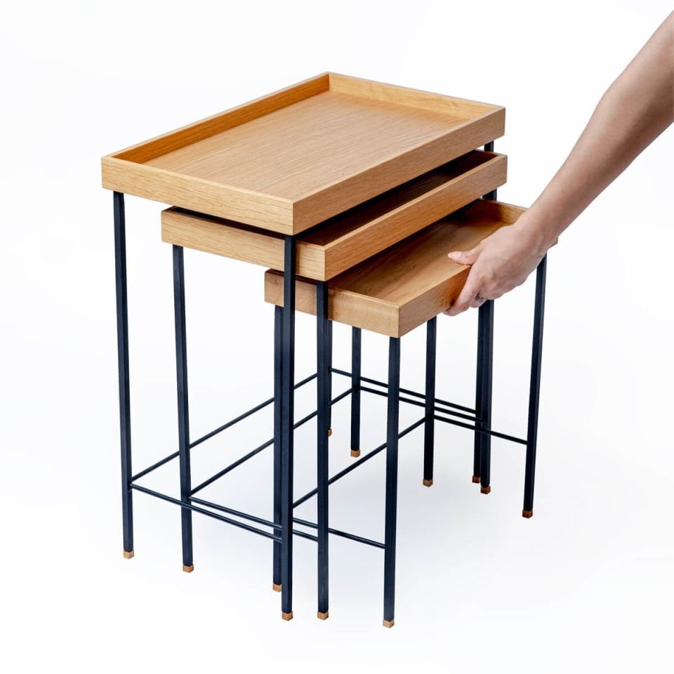 Solid Oak Nesting – EDGE Series, Black-Legged Honey – BLACK